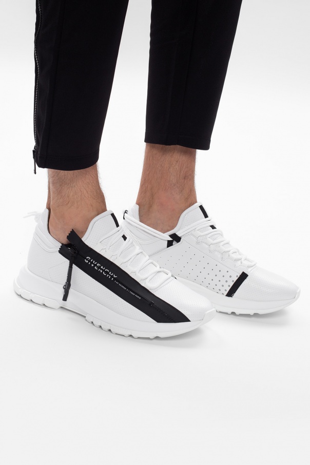 スニーカー GIVENCHY Spectre runner leather sneakers with 4g side zip Shop Givenchy Spectre Running Sneakers | Saks Fifth Avenue